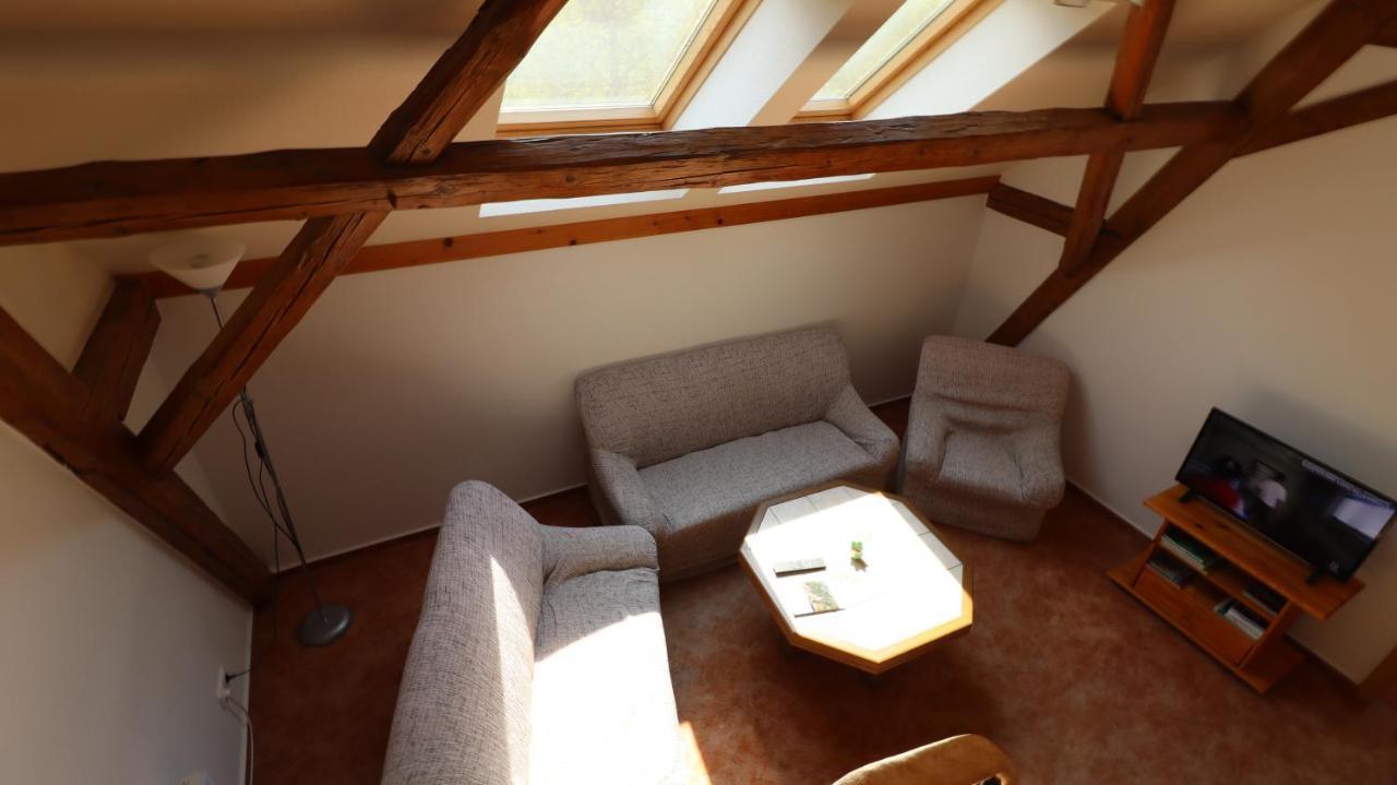 Ferienwohnungen Hering Kleingiesshubel Exteriör bild