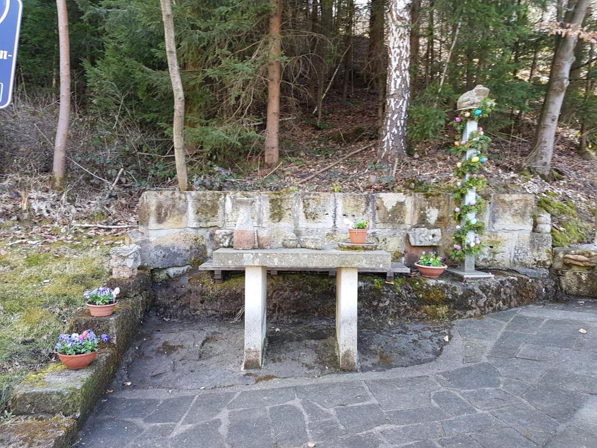 Ferienwohnungen Hering Kleingiesshubel Exteriör bild